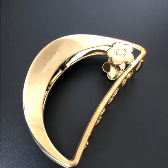 Mary Quant Daisy Claw Clip hairpin golden NWOT - Picture 2 of 5